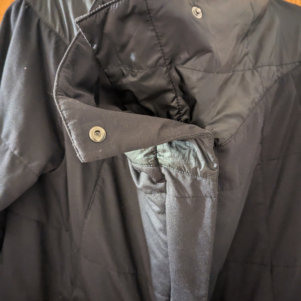 Black Quilted Jacket - Picture 4 of 6